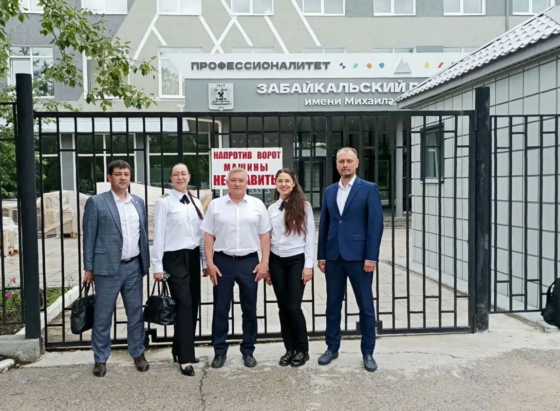 Ремонт горного колледжа должен завершиться к середине августа Ремонт горного колледжа должен завершиться к середине августа