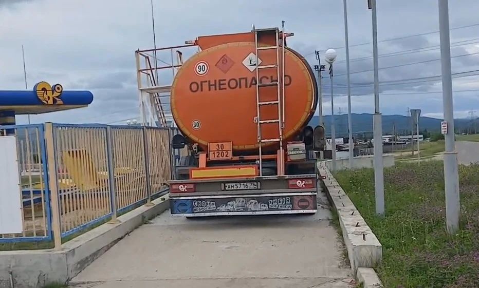 Топливо доставили на АЗС в четыре населённых пункта Забайкалья Топливо доставили на АЗС в четыре населённых пункта Забайкалья