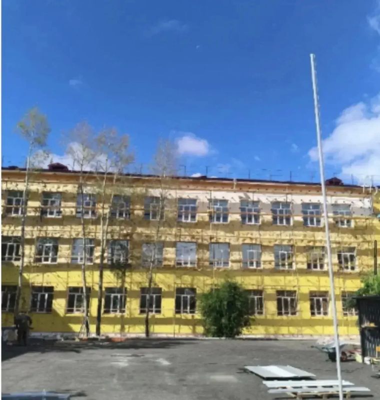 В Чите и округах края одновременно строят новые и капитально ремонтируют действующие школы и детские сады В Чите и округах края одновременно строят новые и капитально ремонтируют действующие школы и детские сады