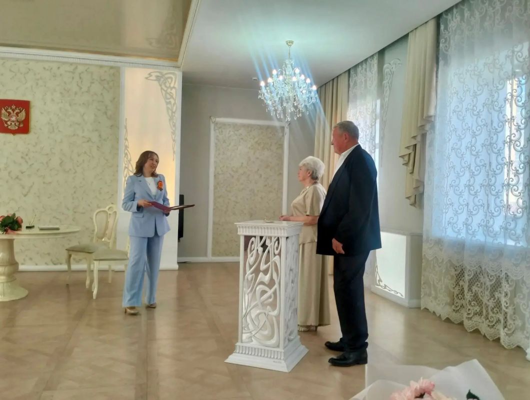 Полвека любви, семьи и верности отметили супруги Горковенко Полвека любви, семьи и верности отметили супруги Горковенко