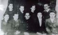 Старые школьные фотографии стали экспонатом Чернышевского краеведческого музея, вокруг них развернулась целая история из воспоминаний