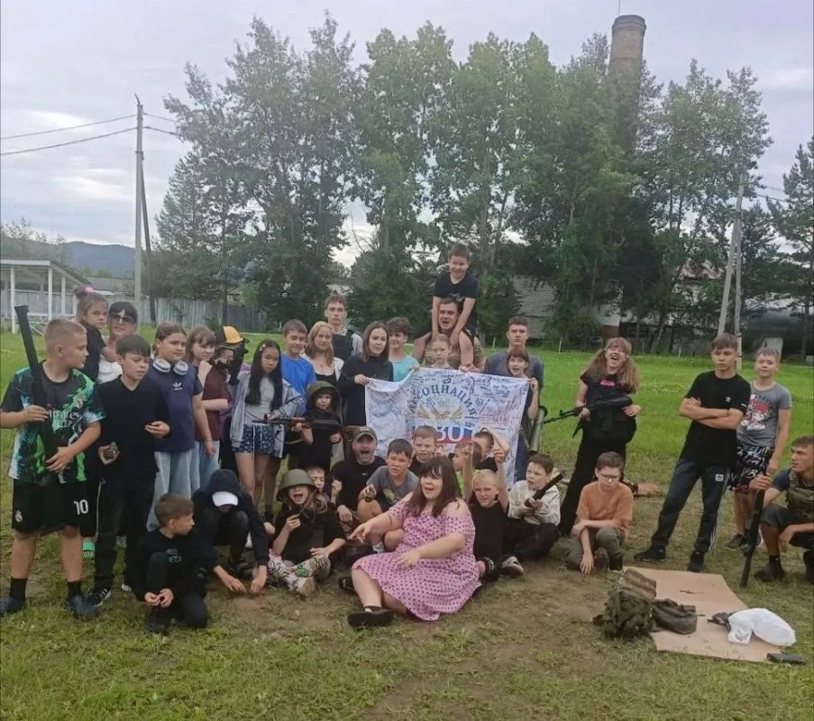 В реабилитационном центре для детей и подростков с ограниченными возможностями «Спасатель» состоялся Урок мужества В реабилитационном центре для детей и подростков с ограниченными возможностями «Спасатель» состоялся Урок мужества