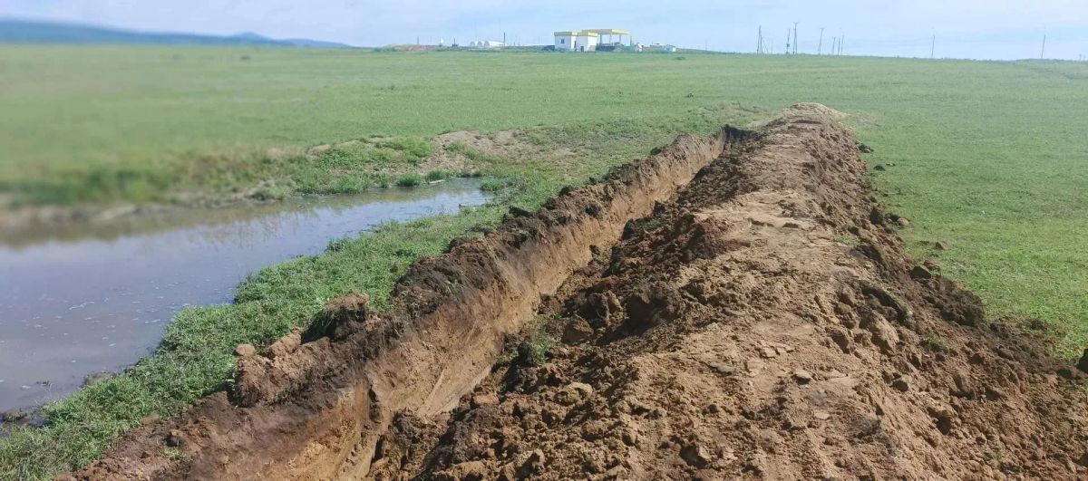 В селе Малоархангельск после прокурорского вмешательства устранена причина подтопления приусадебных участков после ливней В селе Малоархангельск после прокурорского вмешательства устранена причина подтопления приусадебных участков после ливней