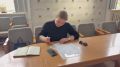 Госжилинспекция встретилась с жителями Нерчинского округа и проверила ход капремонта На встрече прозвучали актуальные вопросы, касающиеся состояния жилищного фонда. Специалисты выехали на адреса и осмотрели дома на предмет...