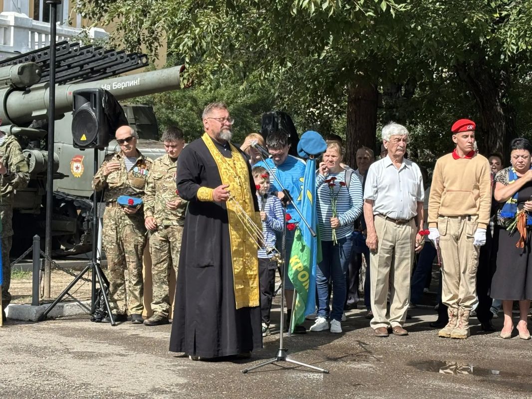 Молебном начался праздник Военно-десантных войск в Парке ОДОРА Молебном начался праздник Военно-десантных войск в Парке ОДОРА
