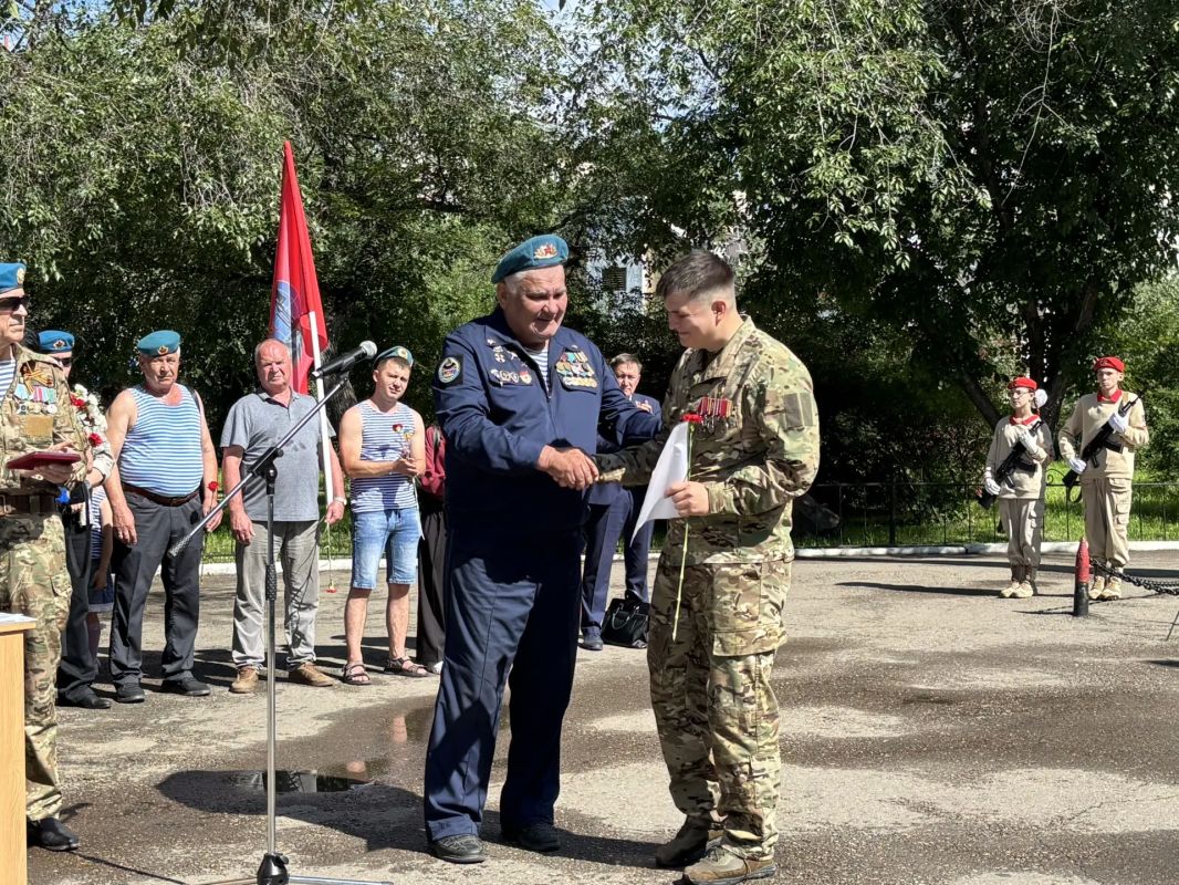 Молебном начался праздник Военно-десантных войск в Парке ОДОРА Молебном начался праздник Военно-десантных войск в Парке ОДОРА