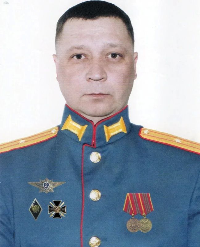 Военнослужащий Гвардейского Окружного учебного центра Восточного военного округа (ВВО) майор Василий Струков является примером высокого профессионализма, верности Военной присяге и беззаветного служения Отечеству