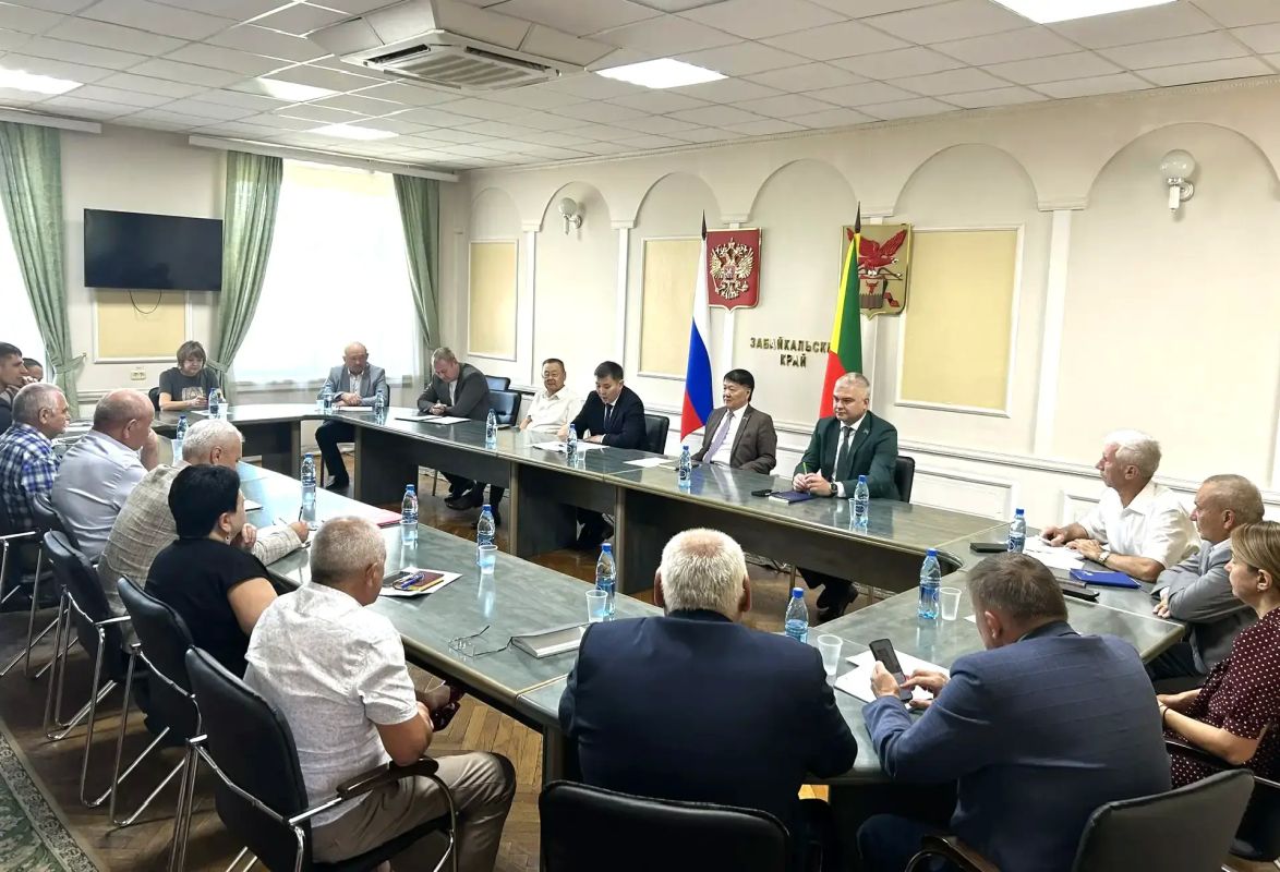 Буянто Батомункуев: Оперштаб ситуацию с топливом держит на контроле