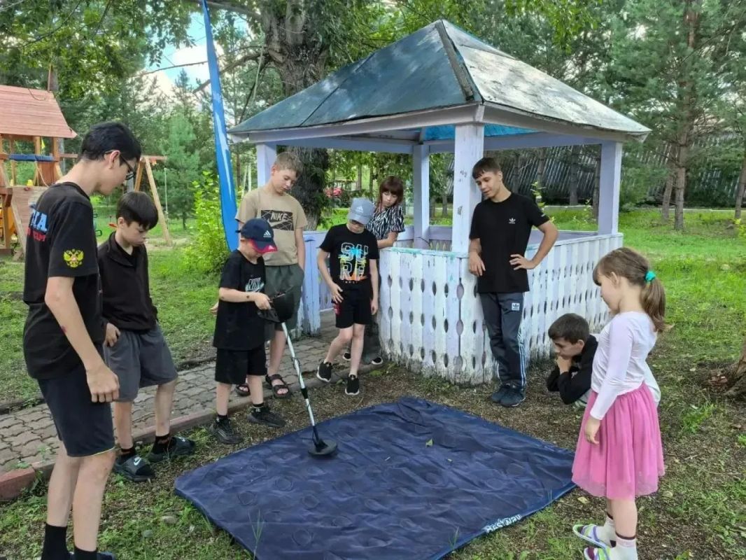 В реабилитационном центре для детей и подростков с ограниченными возможностями «Спасатель» состоялся квест, организованный волонтёрами отделения «Движения Первых» по городу Чита и Забайкальскому краю В реабилитационном центре для детей и подростков с ограниченными возможностями «Спасатель» состоялся квест, организованный волонтёрами отделения «Движения Первых» по городу Чита и Забайкальскому краю