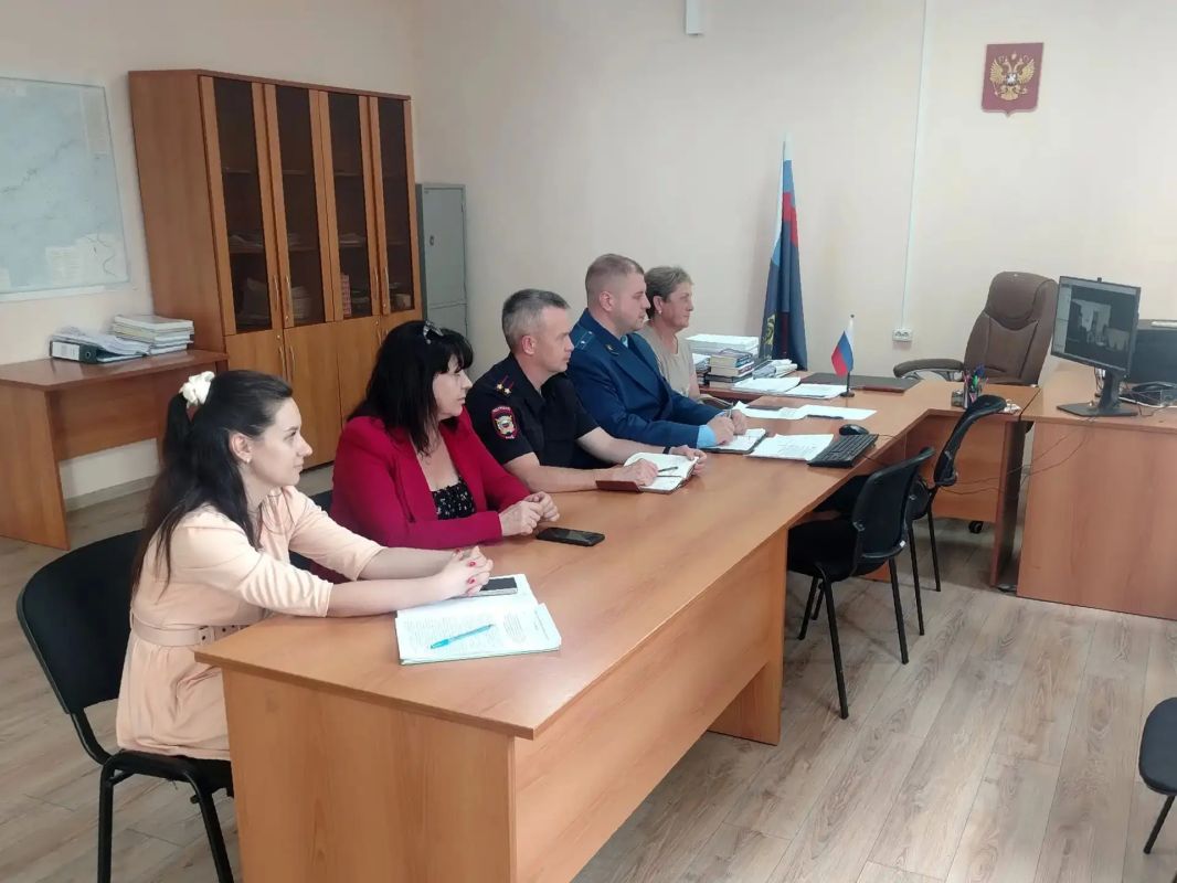 Прокурор Забайкальского края Александр Яновский провел личный прием жителей региона Прокурор Забайкальского края Александр Яновский провел личный прием жителей региона