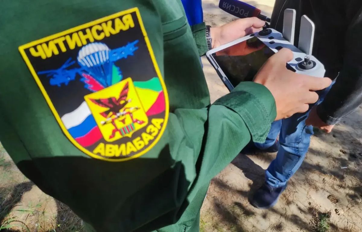 В Читинской авиабазе проведена плановая тренировка операторов БПЛА В Читинской авиабазе проведена плановая тренировка операторов БПЛА