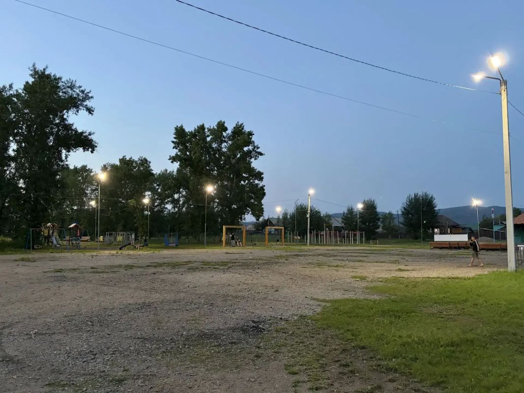 В Петровск-Забайкальском округе обеспечено освещение территории парка отдыха в Новопавловке после обращения местной жительницы В Петровск-Забайкальском округе обеспечено освещение территории парка отдыха в Новопавловке после обращения местной жительницы