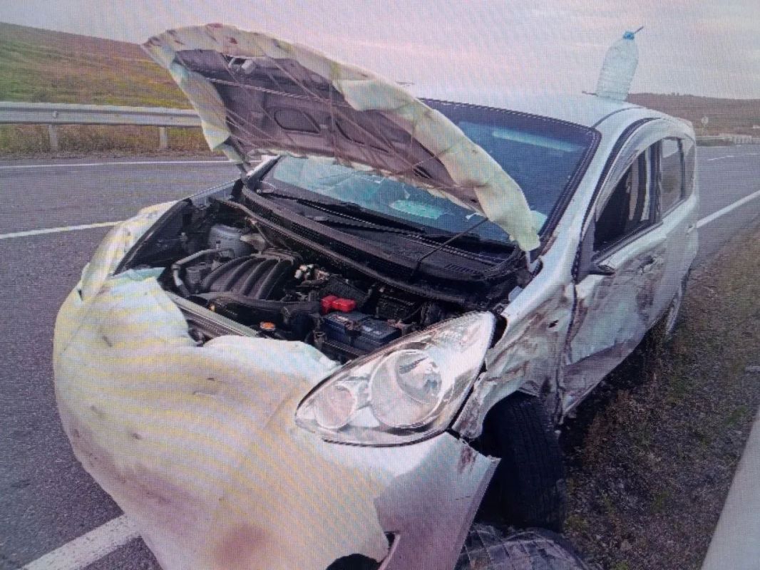 Водитель Nissan влетел в фуру на «федералке» в Забайкалье