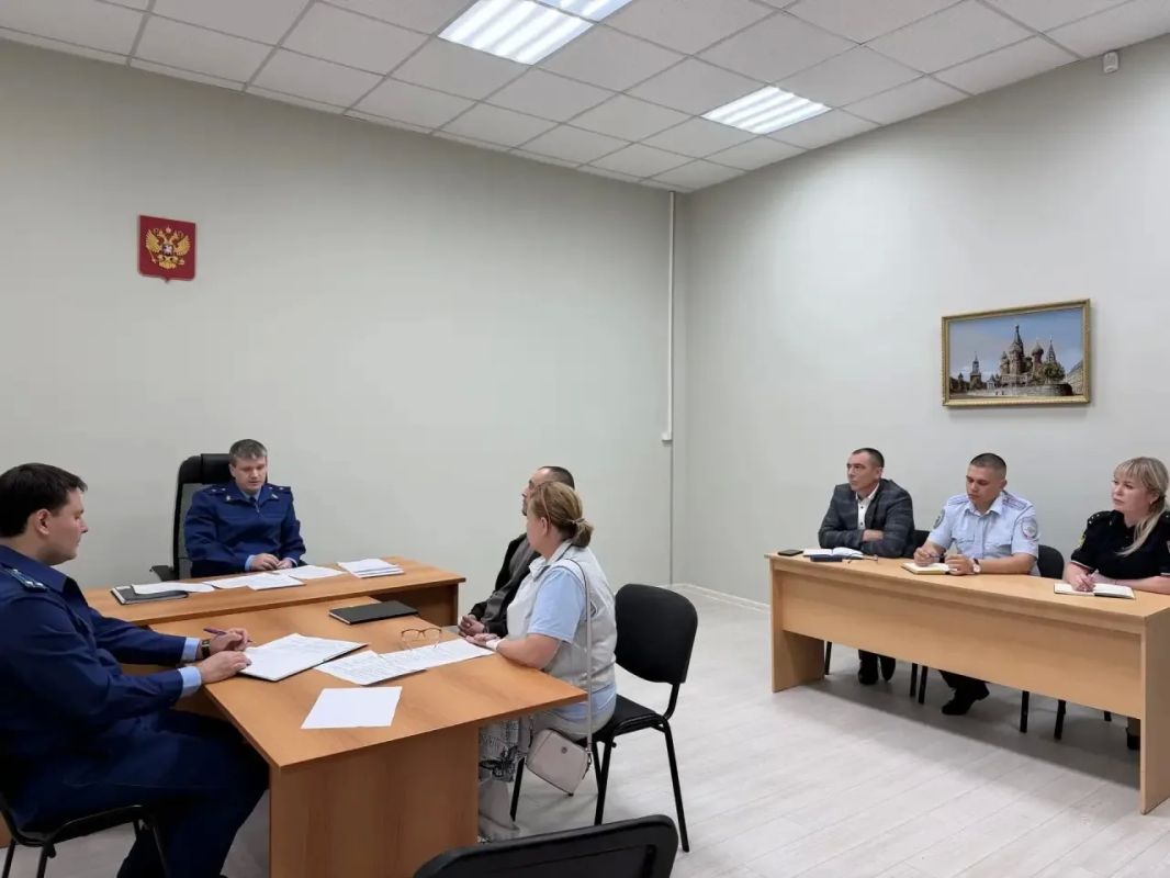 Прокурор Забайкальского края Александр Яновский провел личный прием жителей Краснокаменского округа Прокурор Забайкальского края Александр Яновский провел личный прием жителей Краснокаменского округа