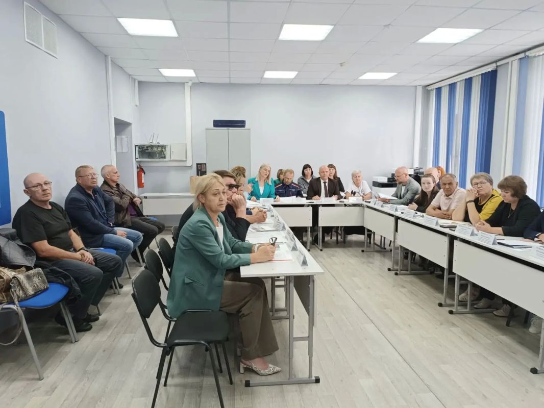 Сегодня в Балее состоялось расширенное совещание, посвященное развитию Балейского муниципального округа Сегодня в Балее состоялось расширенное совещание, посвященное развитию Балейского муниципального округа