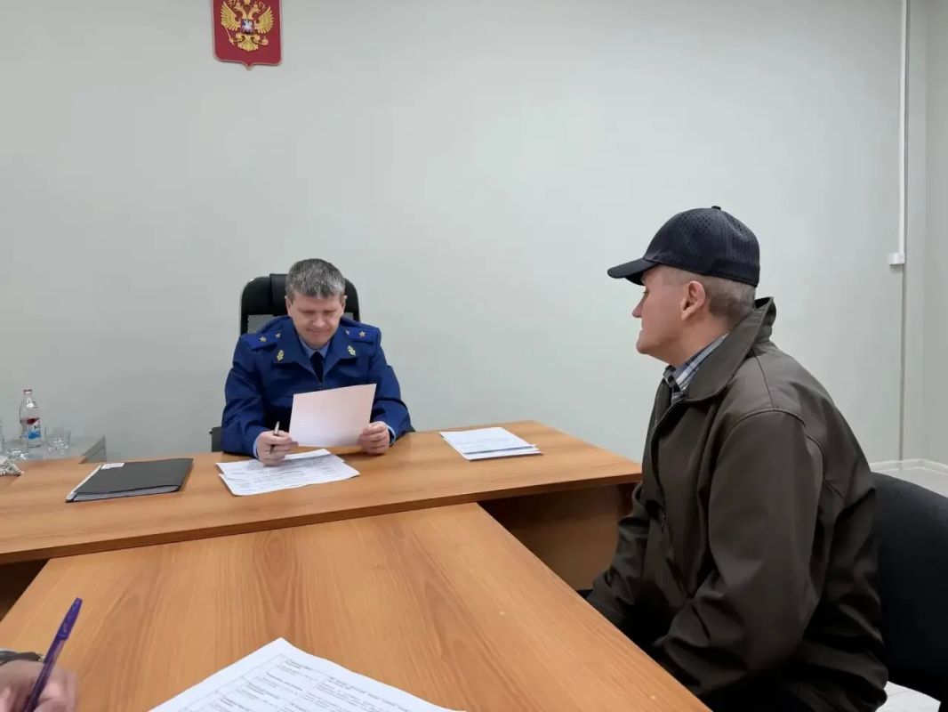 Прокурор Забайкальского края Александр Яновский провел личный прием жителей Краснокаменского округа Прокурор Забайкальского края Александр Яновский провел личный прием жителей Краснокаменского округа