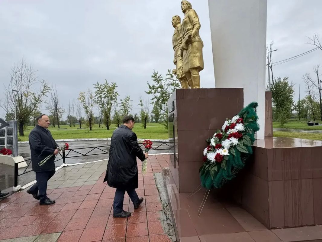 Репортаж с празднования Дня шахтёра, которое прошло вчера, 29 августа, в поселке Восточный Черновского района Репортаж с празднования Дня шахтёра, которое прошло вчера, 29 августа, в поселке Восточный Черновского района