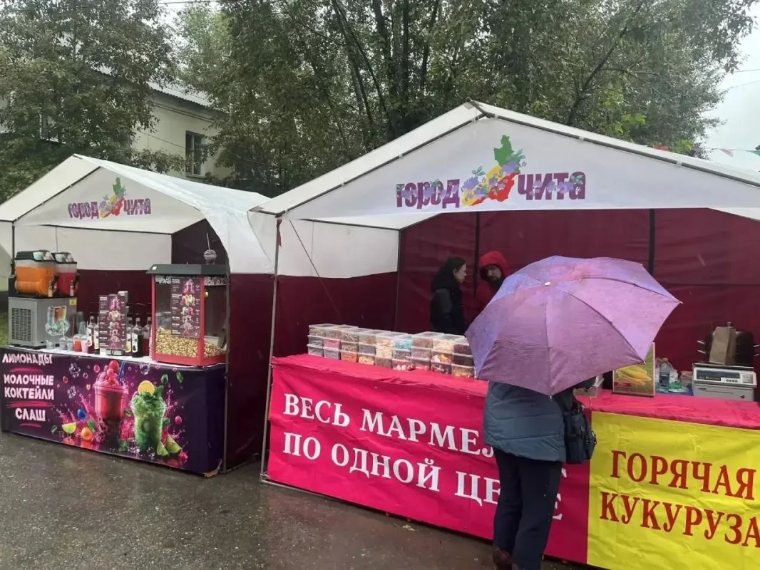 Репортаж с празднования Дня шахтёра, которое прошло вчера, 29 августа, в поселке Восточный Черновского района Репортаж с празднования Дня шахтёра, которое прошло вчера, 29 августа, в поселке Восточный Черновского района