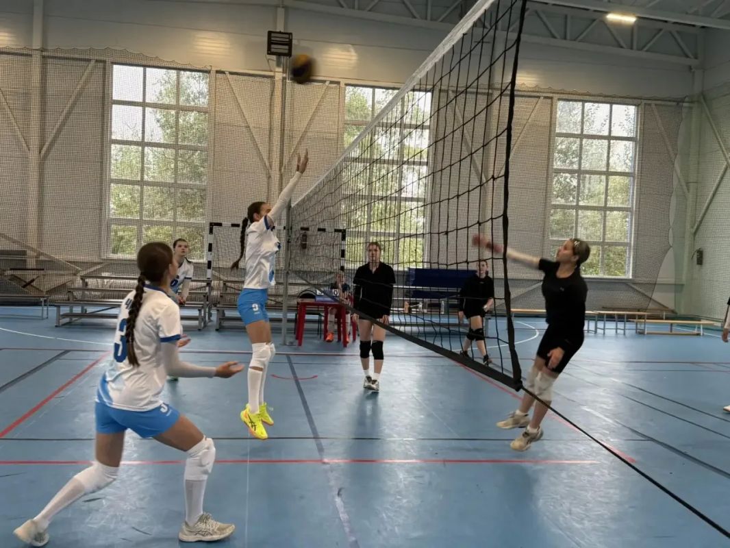 Репортаж с празднования Дня шахтёра, которое прошло вчера, 29 августа, в поселке Восточный Черновского района Репортаж с празднования Дня шахтёра, которое прошло вчера, 29 августа, в поселке Восточный Черновского района