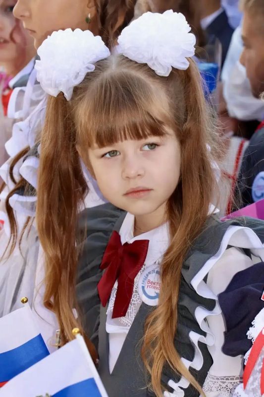 Инна Щеглова: Сегодня удивительно ясный, солнечный день – под стать настроению, царящему в разных уголках нашей любимой Читы Инна Щеглова: Сегодня удивительно ясный, солнечный день – под стать настроению, царящему в разных уголках нашей любимой Читы