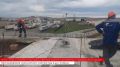 Тем временем, на МАПП Забайкальск продолжаются масштабные работы по реконструкции В служебно-производственном здании пропуска туристических групп проходит засыпка с послойным уплотнением, монтаж стеновых панелей, колонн