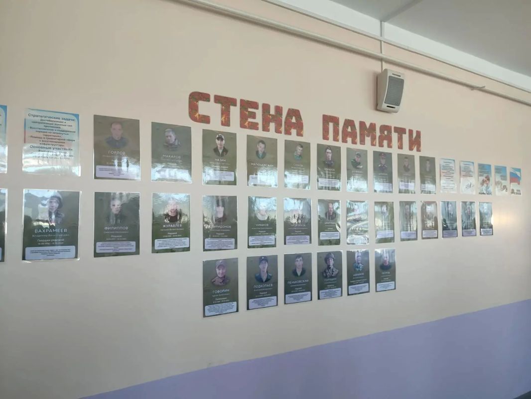 Губернатор Забайкалья посетил школу в селе Маккавеево Губернатор Забайкалья посетил школу в селе Маккавеево