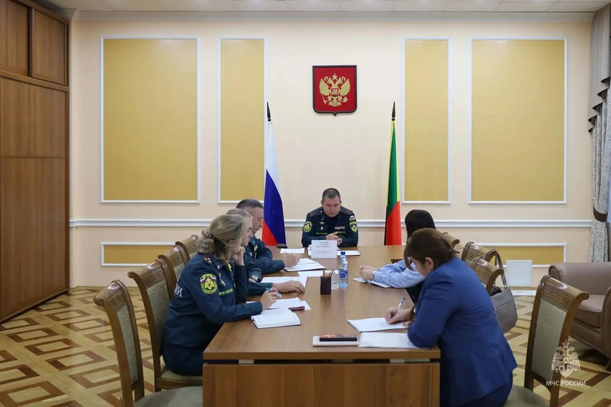 Начальник Главного управления МЧС России по Забайкальскому краю провёл личный приём граждан в приёмной Президента РФ