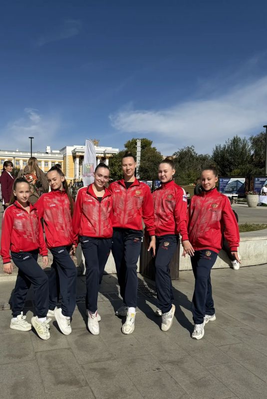 Мы – в центре молодёжного движения! Мы – в центре молодёжного движения!