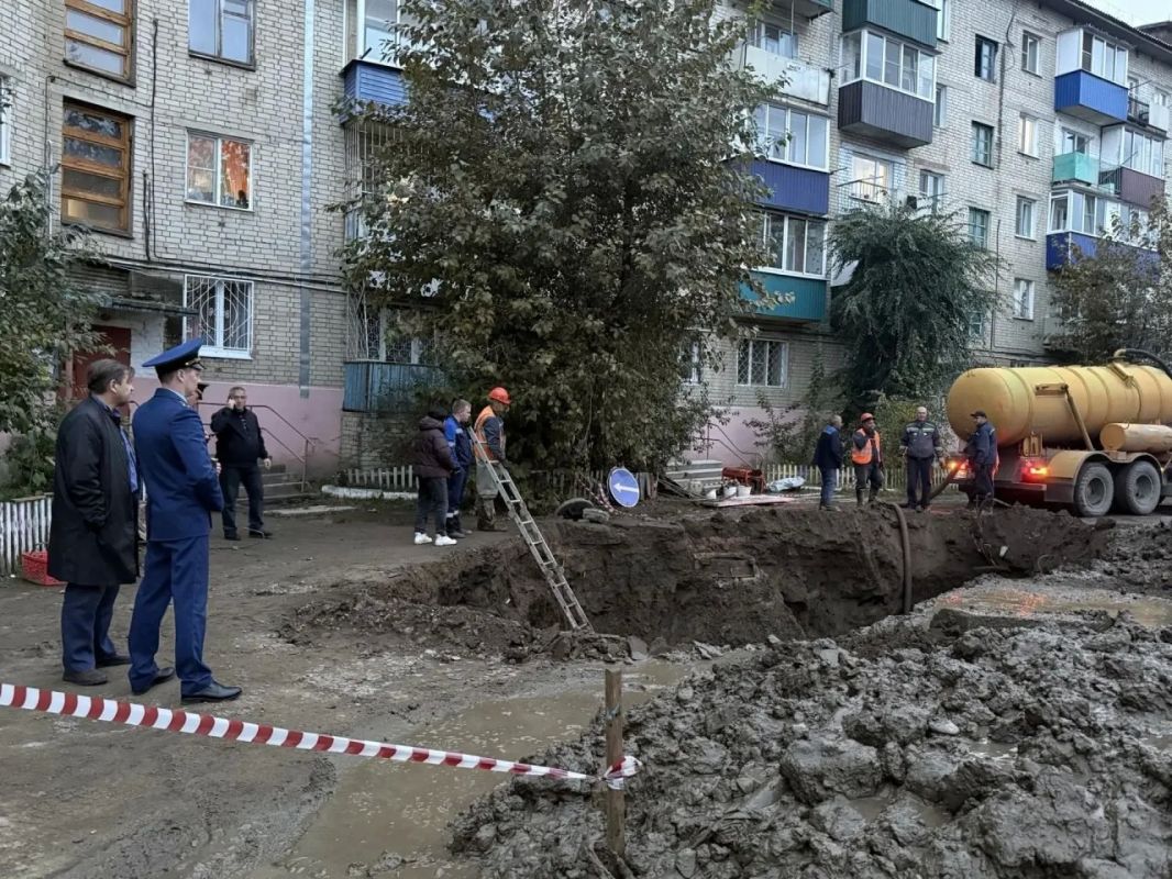 Прокуратура начала проверку из-за отключения воды на КСК в Чите Прокуратура начала проверку из-за отключения воды на КСК в Чите