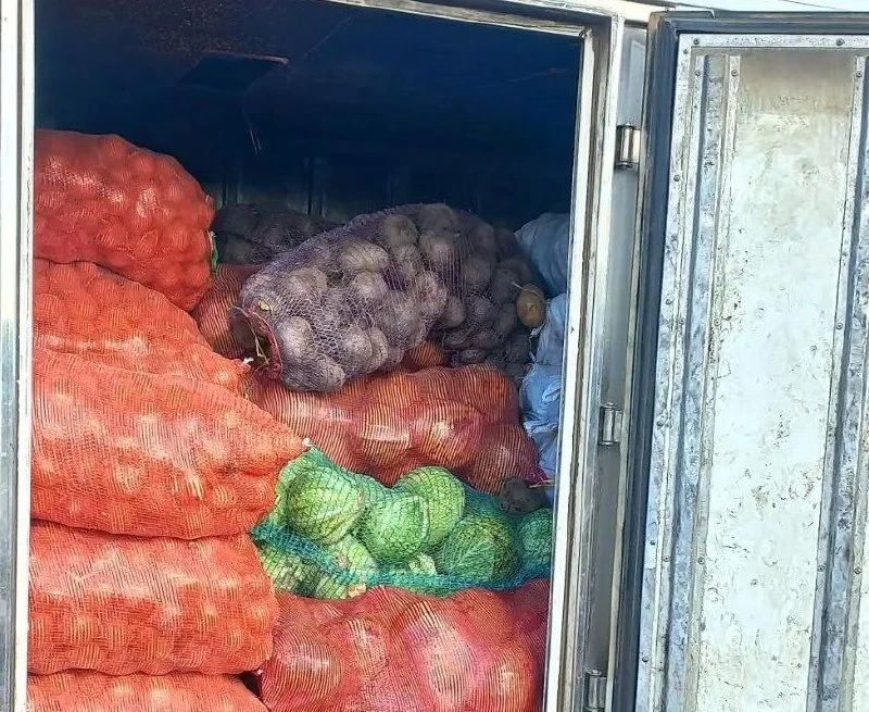 Забайкальцам, чьи огороды смыло паводками, начали выдавать овощные наборы Забайкальцам, чьи огороды смыло паводками, начали выдавать овощные наборы