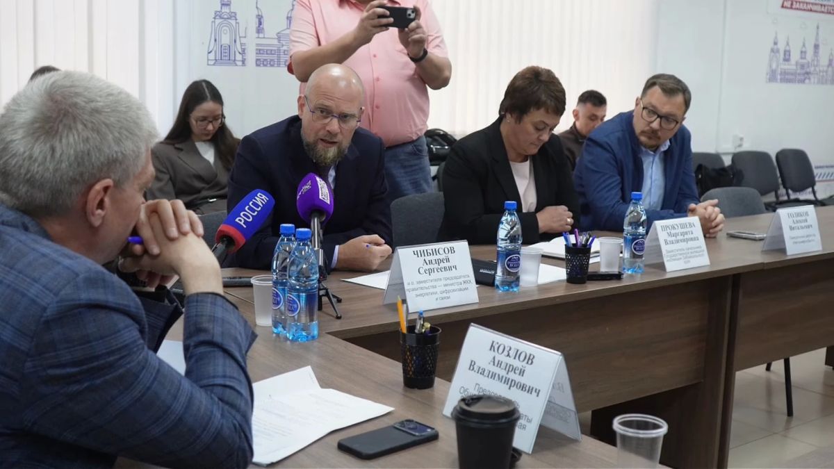 Более 1,2 млрд рублей направили на подготовку Забайкалья к зиме Более 1,2 млрд рублей направили на подготовку Забайкалья к зиме