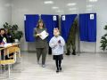 ЕДГ-2026: Наталья Щербина проголосовала одной из первых вместе с дочерью