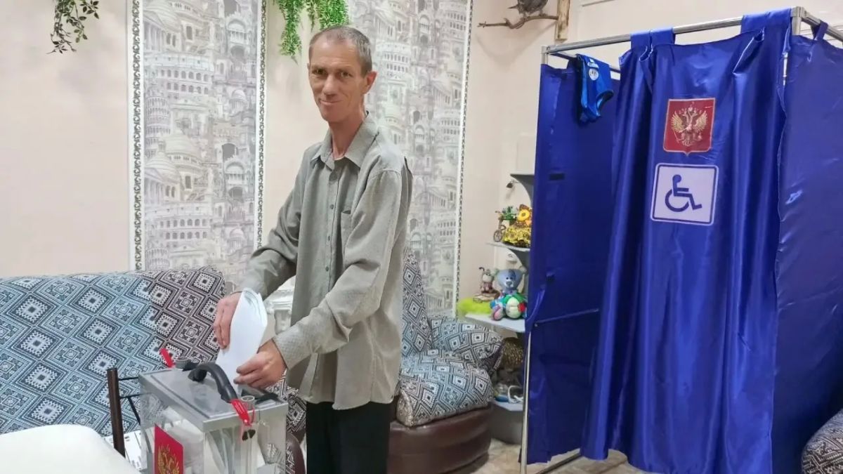 Соцучреждения продолжают рассказывать о том, как в них проходят дни выборов Соцучреждения продолжают рассказывать о том, как в них проходят дни выборов