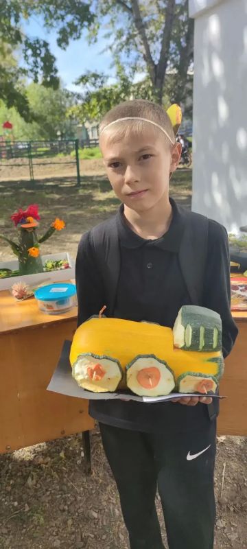 В Акшинском округе прошёл праздник «Здравствуй, осень!» В Акшинском округе прошёл праздник «Здравствуй, осень!»