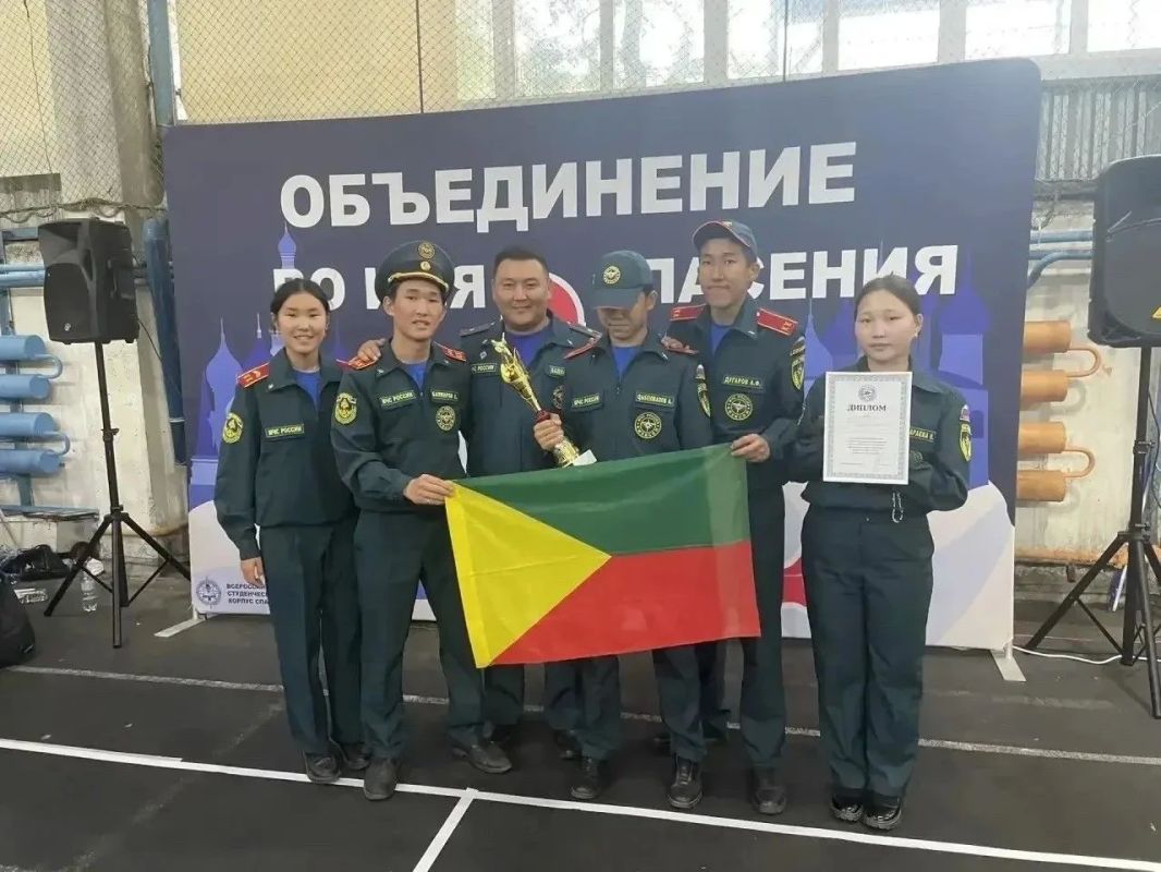Юные спасатели Забайкалья стали одними из лучших на Дальнем Востоке Юные спасатели Забайкалья стали одними из лучших на Дальнем Востоке