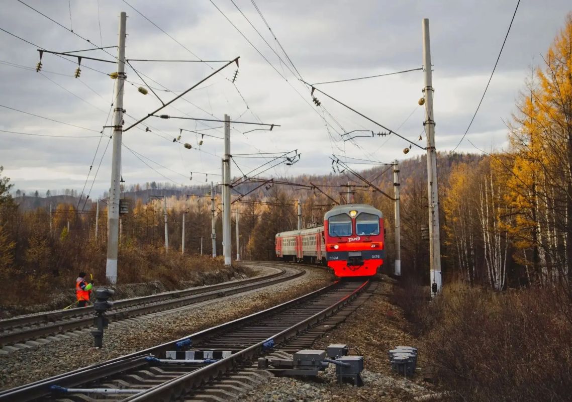 Пригородные поезда в Забайкалье на время изменят расписание