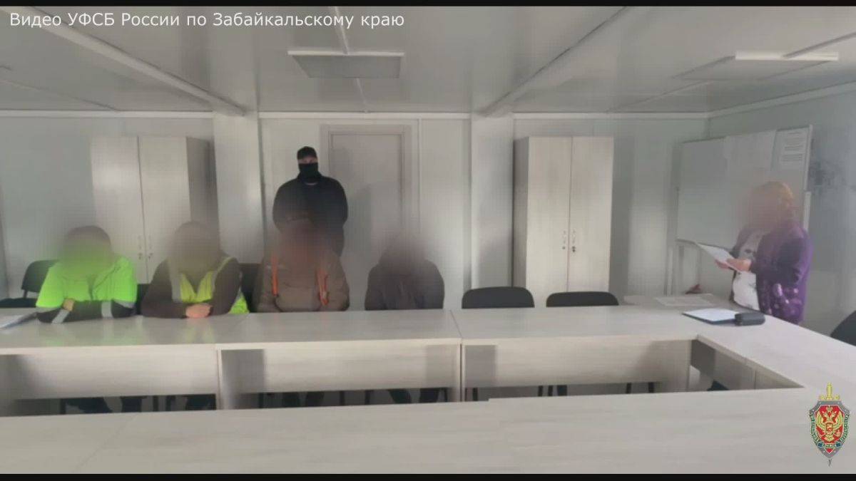 Девять мигрантов в Забайкалье получили запрет на въезд в РФ на полвека