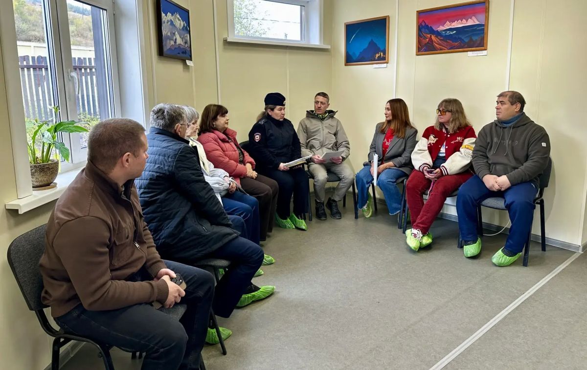 Безопасность на стыке эпох: в этнопарке «Сухотино» обсудили обеспечение правопорядка и сохранение природного наследия Забайкалья Безопасность на стыке эпох: в этнопарке «Сухотино» обсудили обеспечение правопорядка и сохранение природного наследия Забайкалья