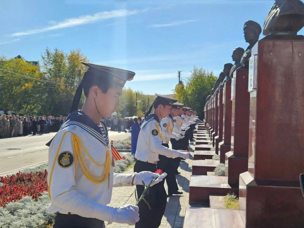 24 сентября в Забайкалье отмечен в календаре как День памяти жителей края, погибших при исполнении воинского и служебного долга 24 сентября в Забайкалье отмечен в календаре как День памяти жителей края, погибших при исполнении воинского и служебного долга