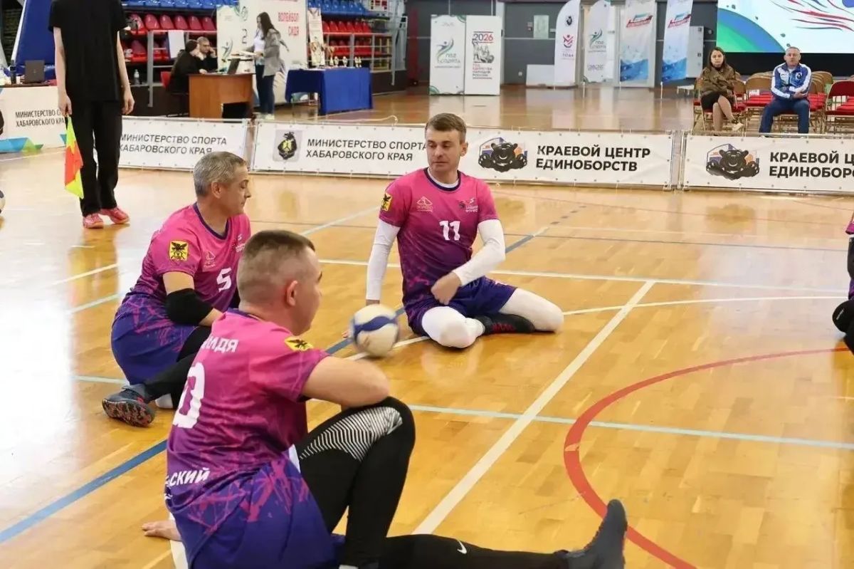 Забайкальские ветераны СВО завоевали серебро чемпионата Дальнего Востока по волейболу сидя Забайкальские ветераны СВО завоевали серебро чемпионата Дальнего Востока по волейболу сидя