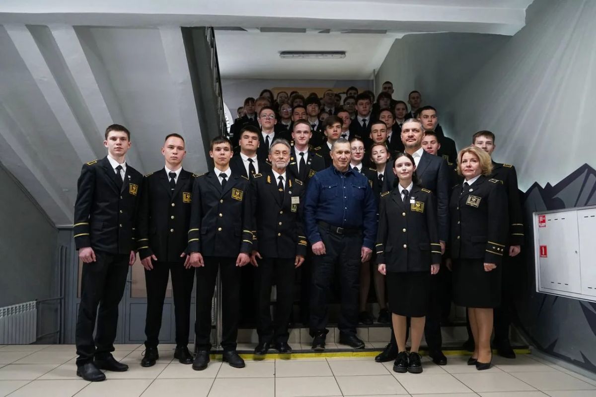 Александр Осипов: На прошлой неделе открыли общежитие Читинского педагогического колледжа после капитального ремонта Александр Осипов: На прошлой неделе открыли общежитие Читинского педагогического колледжа после капитального ремонта