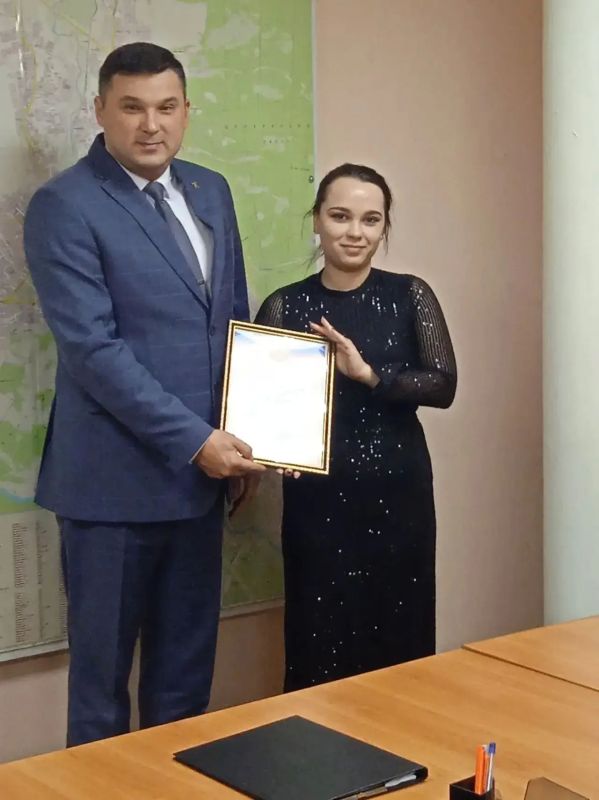 Торжественное мероприятие, посвященное работе сотрудников органов гражданской обороны и чрезвычайных ситуаций, прошло в пятницу, 2 октября, в Управлении по делам ГО и ЧС города Читы Торжественное мероприятие, посвященное работе сотрудников органов гражданской обороны и чрезвычайных ситуаций, прошло в пятницу, 2 октября, в Управлении по делам ГО и ЧС города Читы