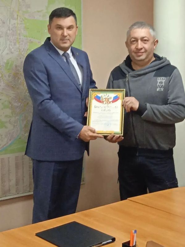 Торжественное мероприятие, посвященное работе сотрудников органов гражданской обороны и чрезвычайных ситуаций, прошло в пятницу, 2 октября, в Управлении по делам ГО и ЧС города Читы Торжественное мероприятие, посвященное работе сотрудников органов гражданской обороны и чрезвычайных ситуаций, прошло в пятницу, 2 октября, в Управлении по делам ГО и ЧС города Читы