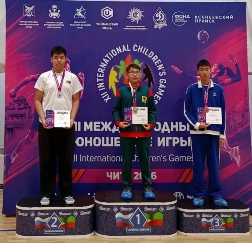 Юный шахматист из Забайкалья получил звание «FIDE Master» Юный шахматист из Забайкалья получил звание «FIDE Master»