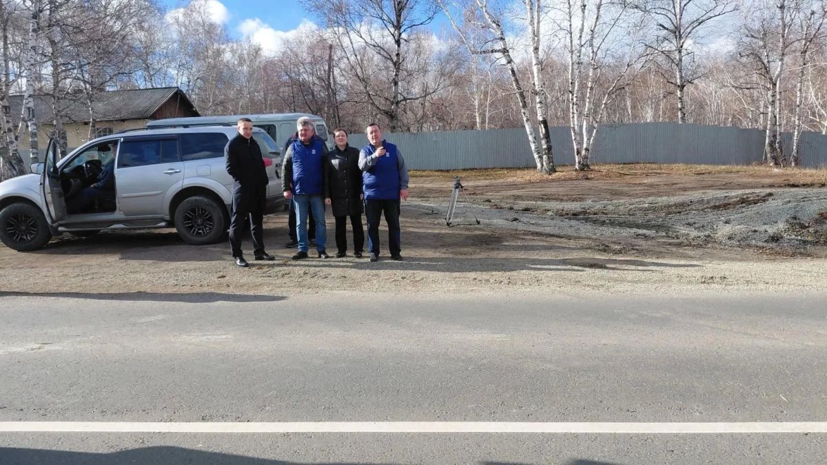 Депутаты Думы Читы Олег Митюков и Анатолий Бабелло в составе приёмочной комиссии 13 октября осмотрели Московский тракт после ремонта Депутаты Думы Читы Олег Митюков и Анатолий Бабелло в составе приёмочной комиссии 13 октября осмотрели Московский тракт после ремонта