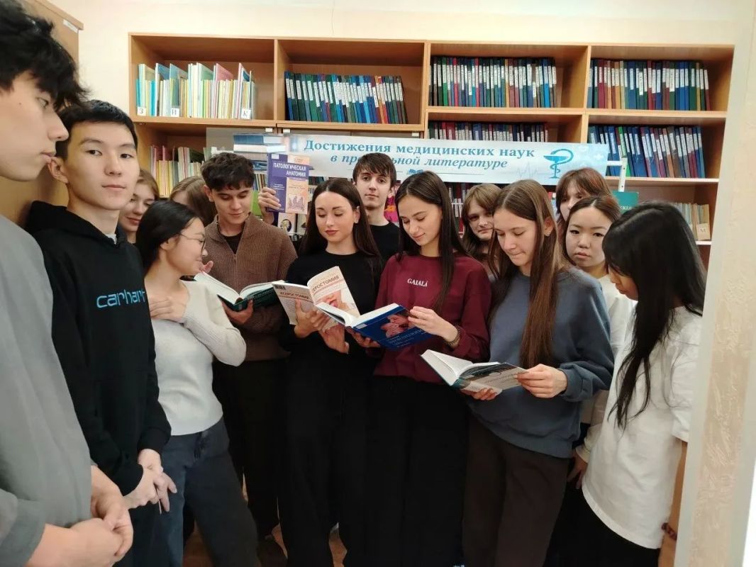 Это был настоящий маршрут открытий — с загадками, цифровыми ключами и командными испытаниями, так интересно! Это был настоящий маршрут открытий — с загадками, цифровыми ключами и командными испытаниями, так интересно!