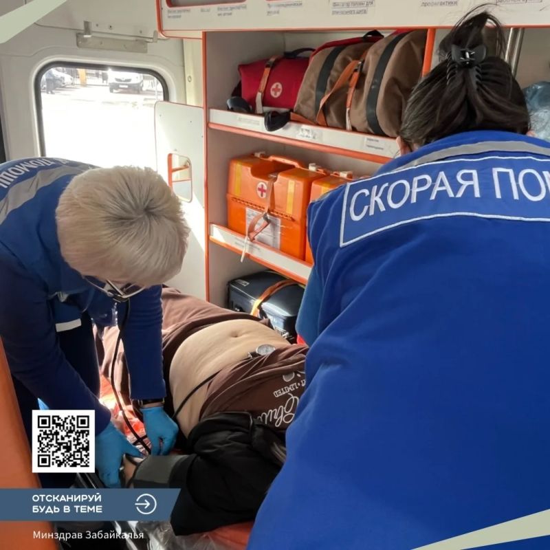 Они первыми мчатся на вызов, за секунды принимают решения и делят с врачами ответственность за человеческие жизни