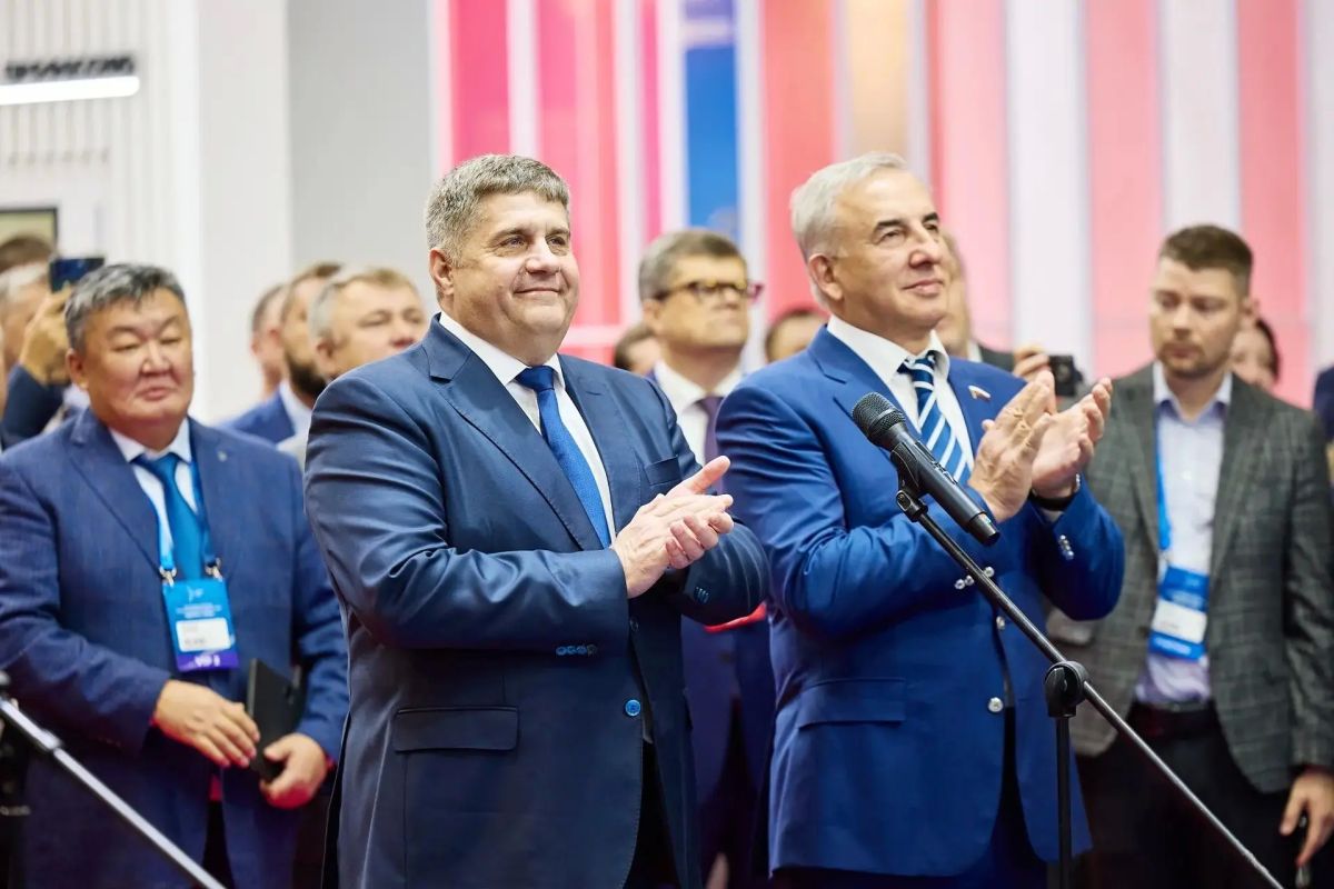 К грузовому терминалу МАПП «Забайкальск» открыли новый участок дороги К грузовому терминалу МАПП «Забайкальск» открыли новый участок дороги
