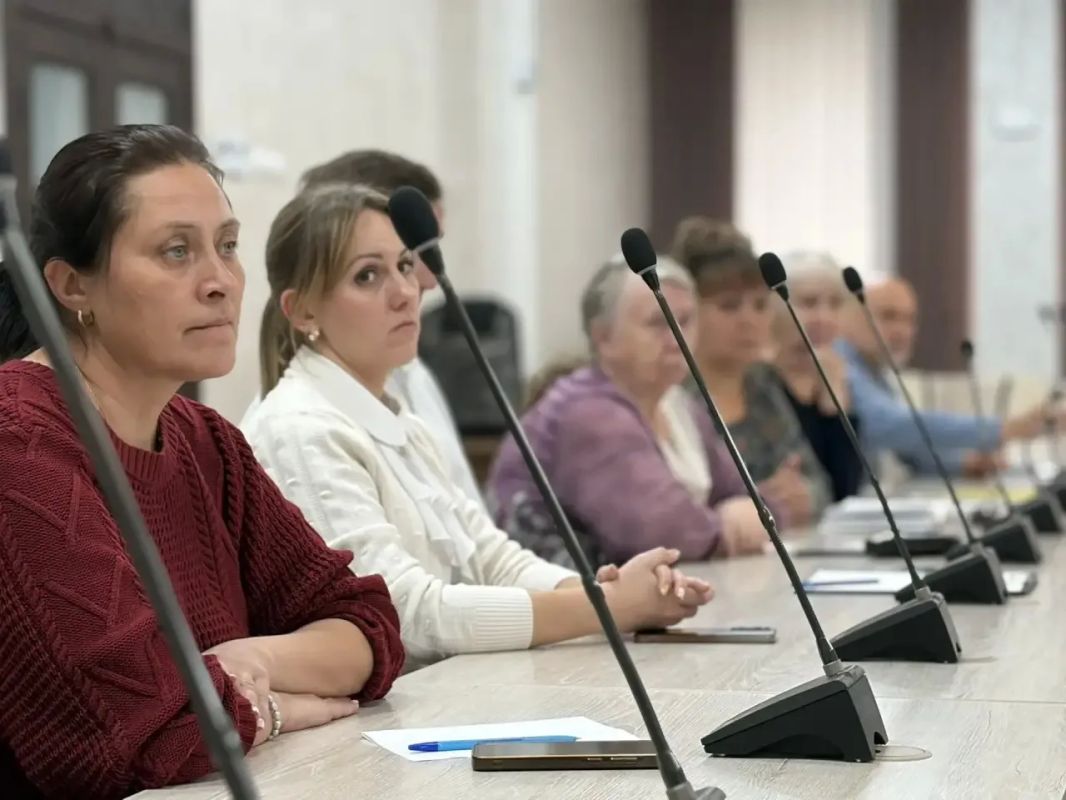 Школа ТОС: учимся, делимся, развиваем город вместе! Школа ТОС: учимся, делимся, развиваем город вместе!
