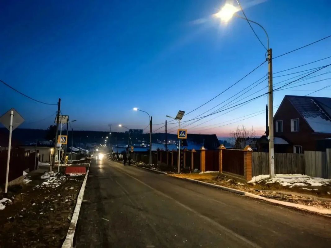 Первый километр уличного освещения запустили на дороге Смоленка — Карповка